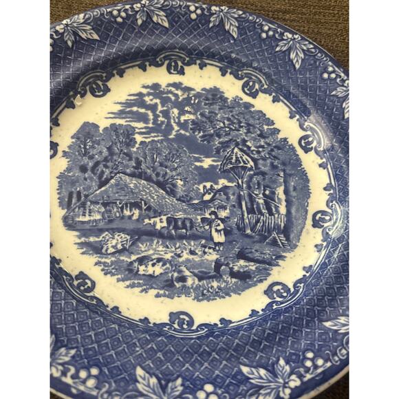 Farm England Blue Transferware 10” French Country Farmhouse CHIP ON BACK - Picture 9 of 9